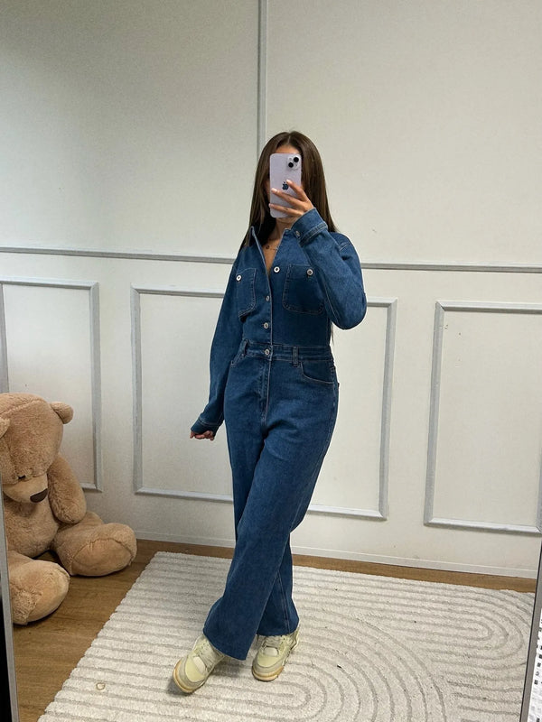 Classic Denim Jumpsuit – Effortless Chic in One Piece